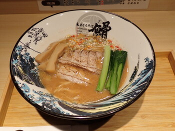 20250615_1_honmagurosoba_kotsu.JPG
